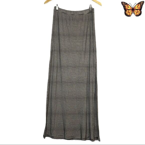 GARAGE Maxi Skirt with Horizontal Stripes Print Size Small - Picture 1 of 7